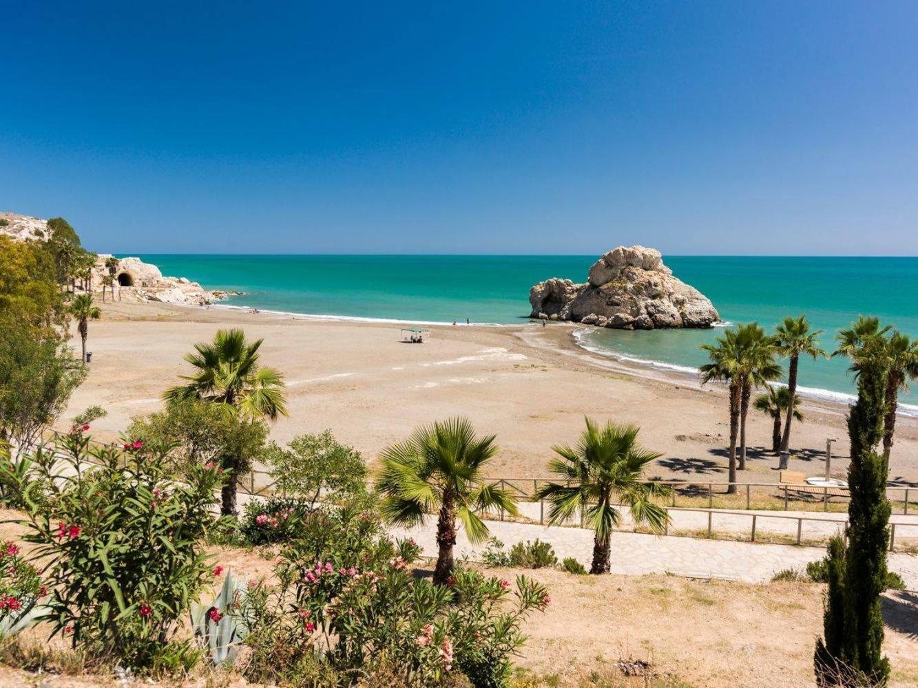 Apartamento Los tres soles Málaga Exterior foto