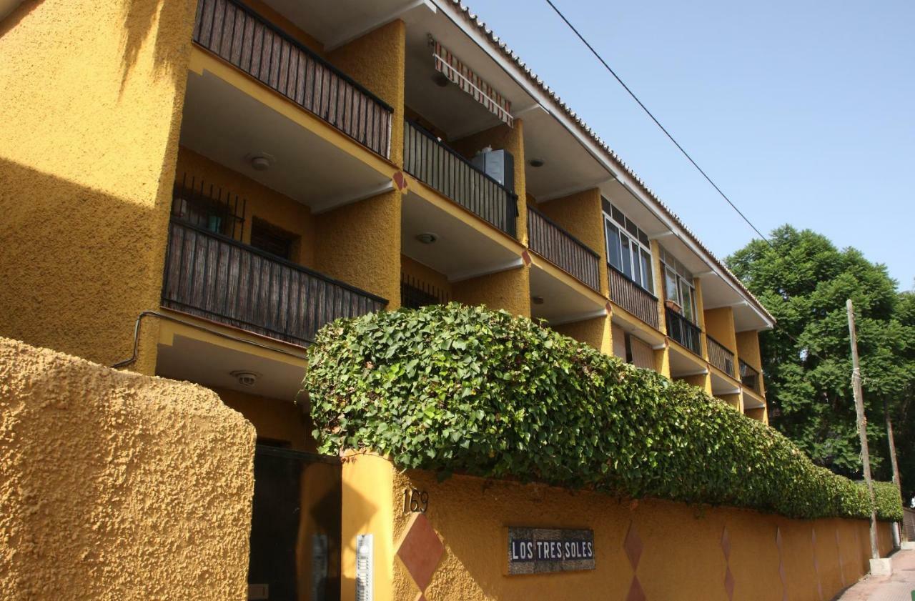Apartamento Los tres soles Málaga Exterior foto