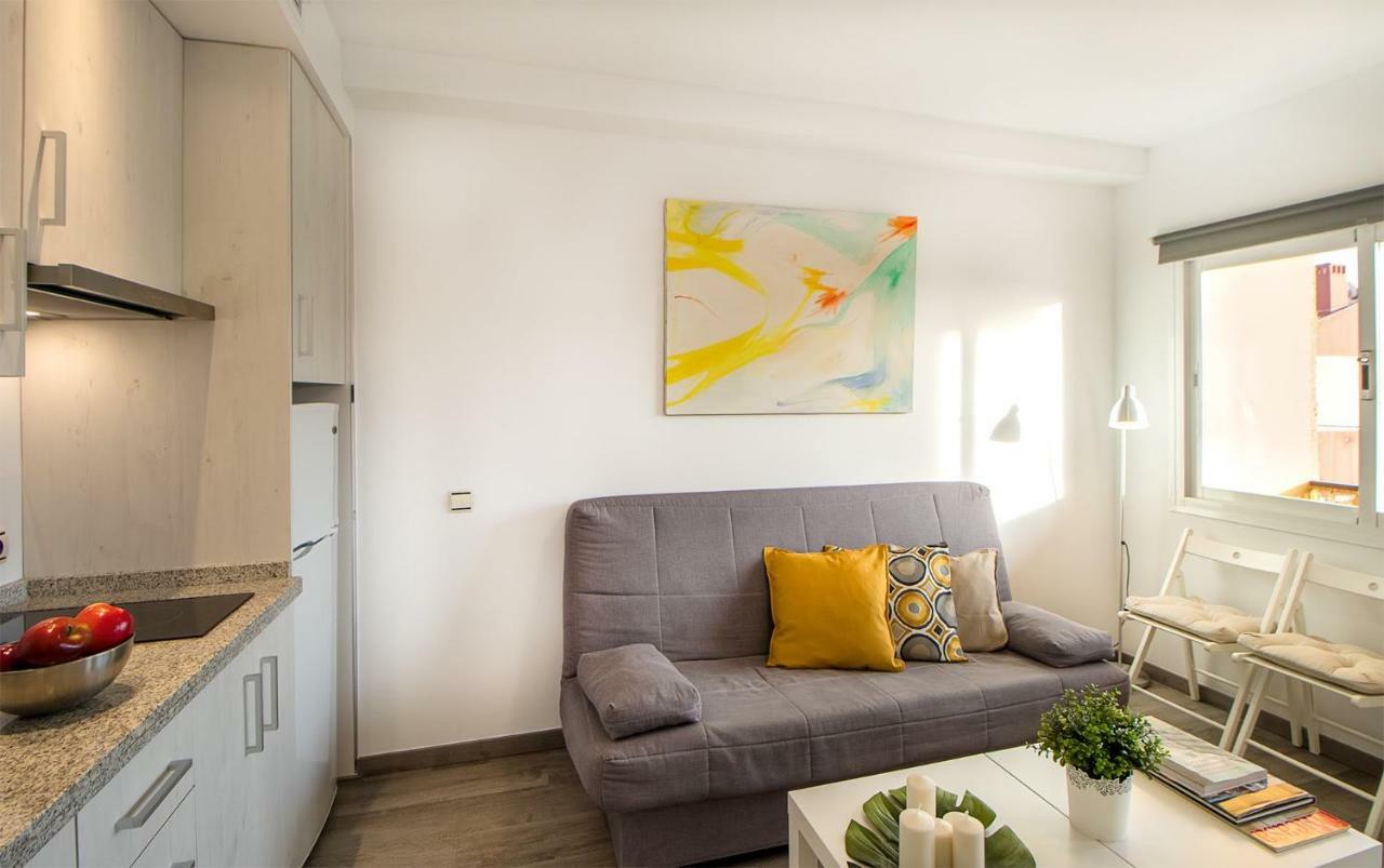 Apartamento Los tres soles Málaga Exterior foto